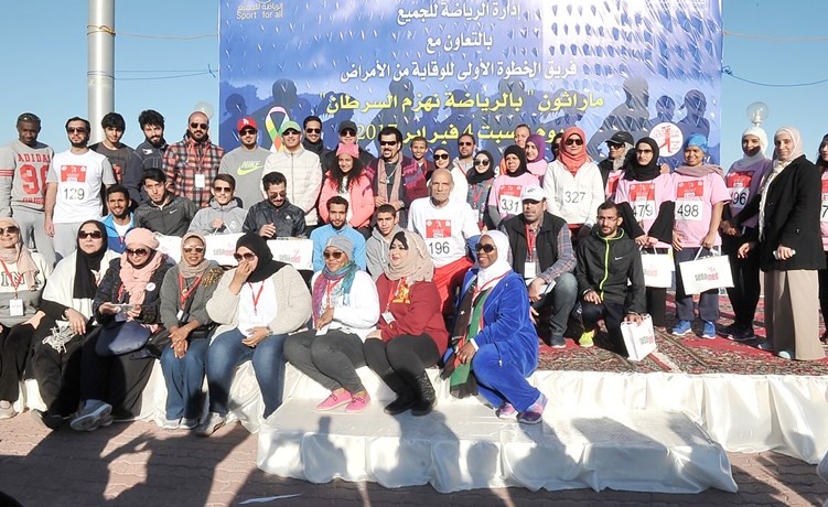 الفائزون في صورة جماعية	(زين علام) ﻿