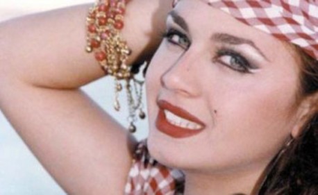 كيف أصبحت نجمة فيديو كليب "يا نور العين" وملكة جمال بلد عربي بعد مرور 20 عاماً؟