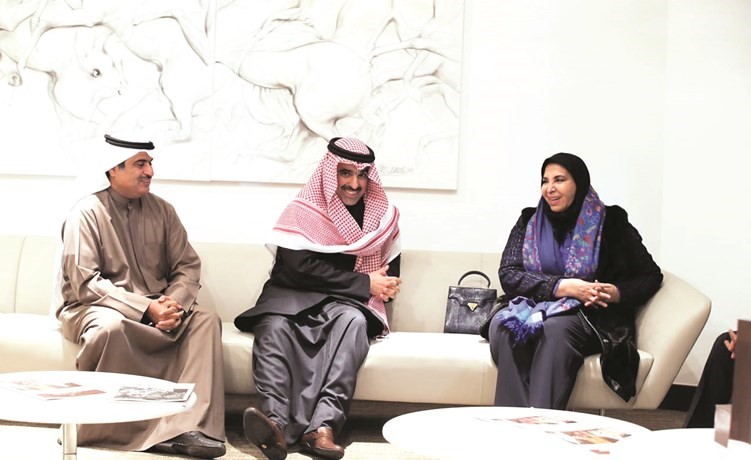 د.سعاد الصباح في حديث مع محمد جاسم المرزوق وعلاء الرومي﻿