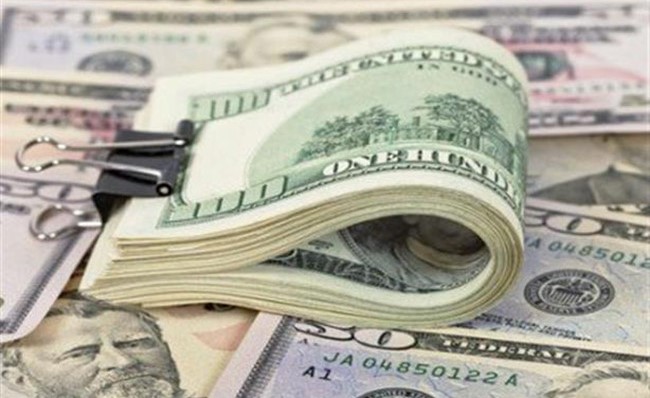 نمو تحويلات المصريين في الخارج 15.4% في ديسمبر وتراجع الدولار إلى 18.35 جنيهاً