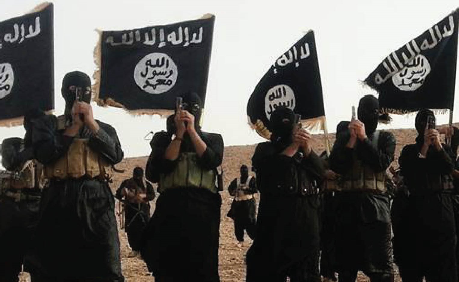 «داعش» محاصر بالكامل داخل الباب بين جيش النظام والجيش الحر