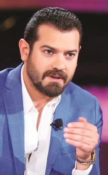 عمرو يوسف﻿