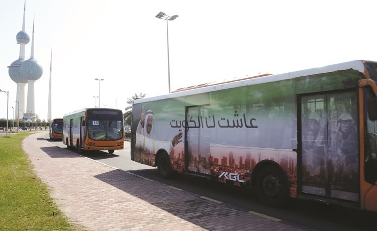 مشاركة وفرحة بالأعياد ﻿