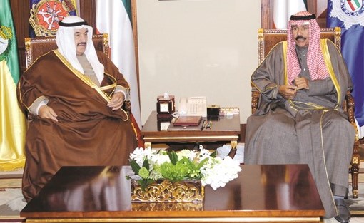 سمو ولي العهد الشيخ نواف الاحمد مستقبلا سمو الشيخ ناصر المحمد﻿
