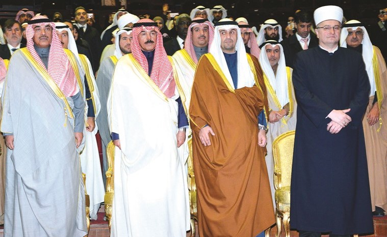 الشيخ صباح الخالد والشيخ محمد الخالد وأنس الصالح﻿