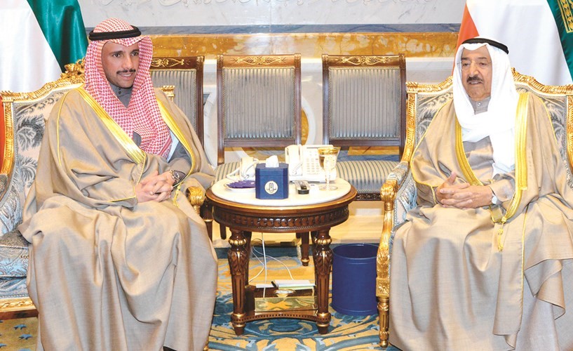 صاحب السمو الأمير الشيخ صباح الأحمد مستقبلا مرزوق الغانم ﻿