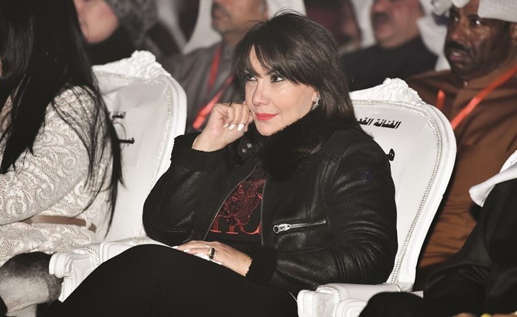النجمة هدى حسين﻿