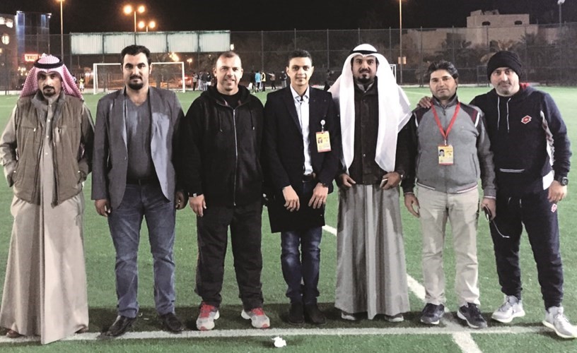 الزميل سمير بوسعد مع باقي أعضاء اللجنة المنظمة﻿