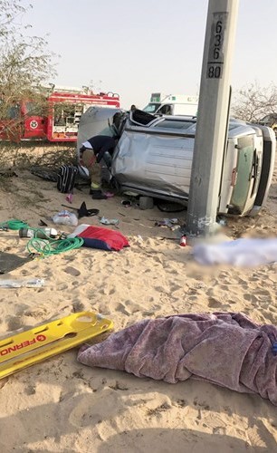 مركبة المواطنة وقد تعرضت لتلفيات كثيرة عقب انقلابها على طريق السالمي ﻿