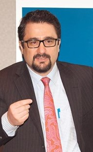 نمر كنفاني﻿