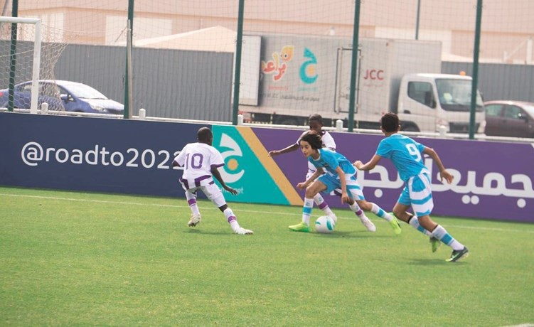 أزرق المدارس تخطى السودان حامل اللقب﻿