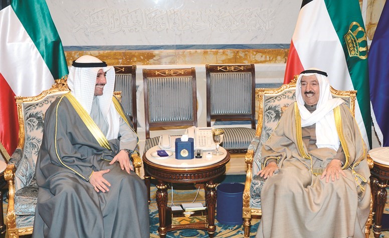 صاحب السمو الأمير الشيخ صباح الأحمد مستقبلا مرزوق الغانم ﻿