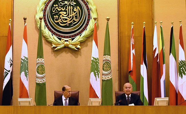  عون وابوالغيط خلال الجلسة