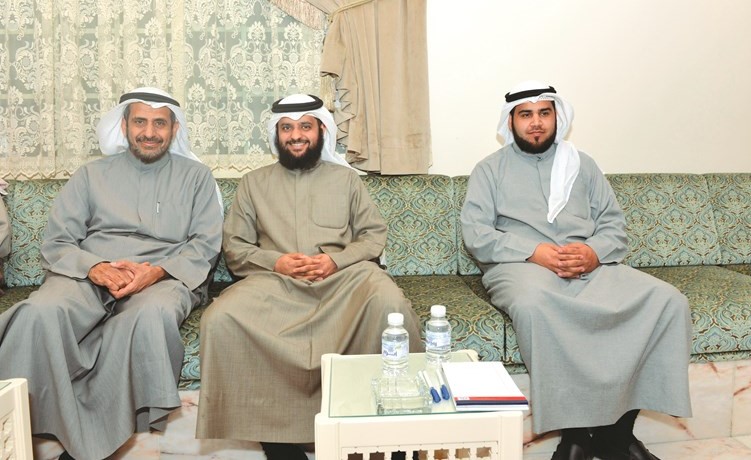 د.عبدالله عبدالرحمن السميط مشاركا في اللقاء﻿