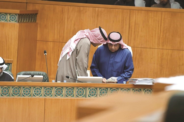 الشيخ خالد الجراح وأنس الصالح﻿