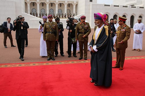 السلطان قابوس والرئيس الإيراني بحثا العلاقات الثنائية والتطورات الإقليمية والدولية