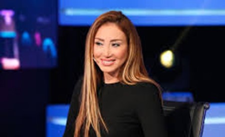 بالفيديو.. اعلامية مصرية:" أسامح خيانة زوجي لهذا السبب"!