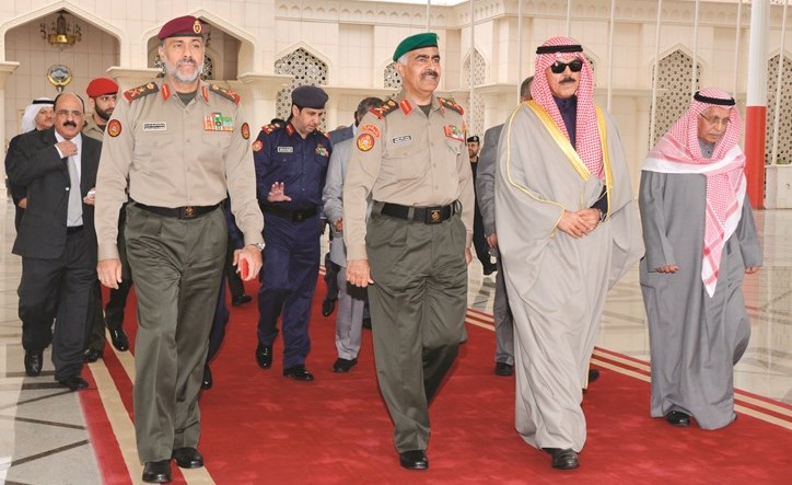الشيخ محمد الخالد لدى مغادرته البلاد ﻿