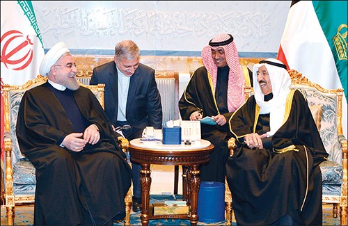 صاحب السمو والرئيس الإيراني خلال المباحثات