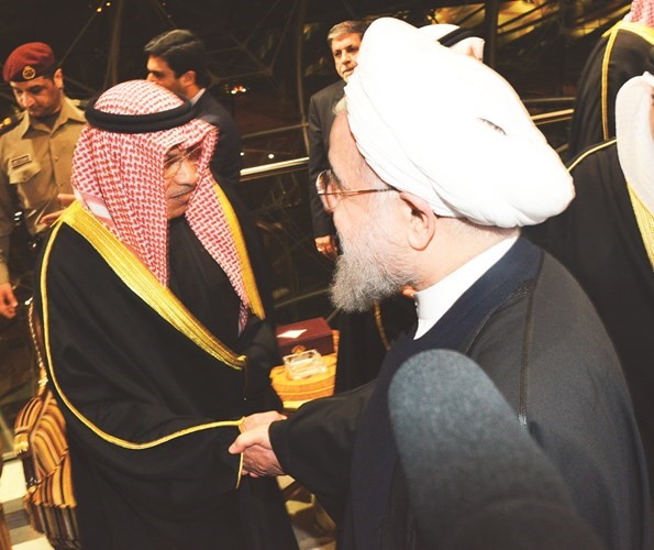  الشيخ خالد الجراح في استقبال الرئيس الايراني ﻿