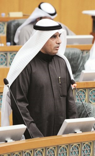 د. فالح العزب ﻿
