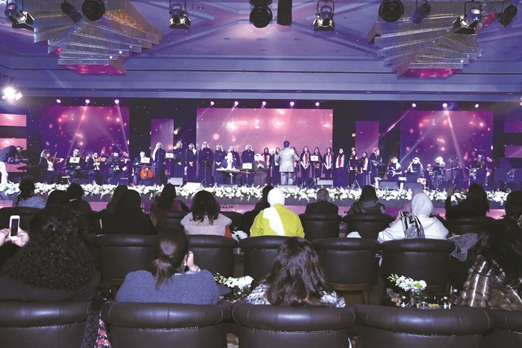 فرقة الاوركسترا الكويتية خلال الحفل﻿