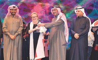 توبا والملائكة - پولندا حصدت جائزتي أفضل نص ولجنة التحكيم الخاصة﻿