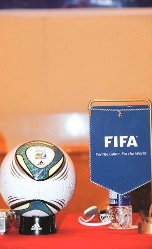 بوادر إيجابية لحل الأزمة الرياضية	(الأزرق.كوم)﻿