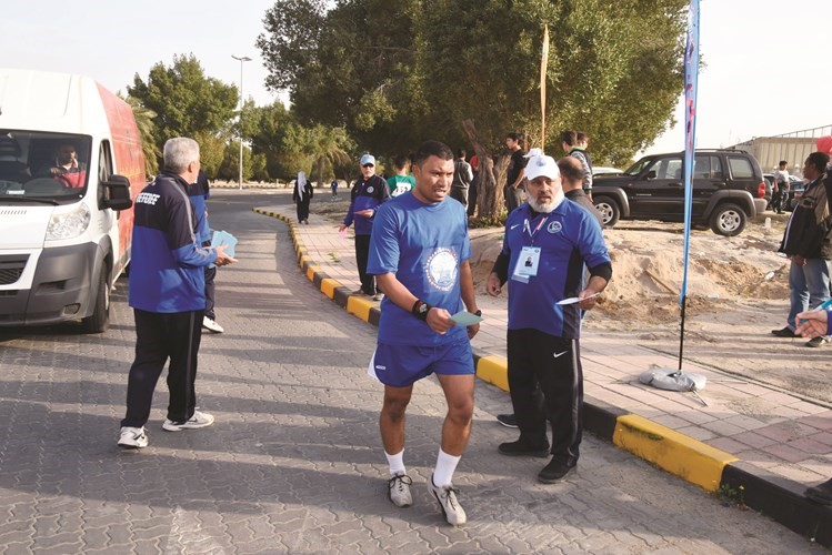 الزميل ممدوح سريع حل ثامنا في سباق مكتب الشهيد﻿