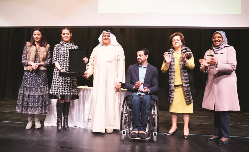 مدرسة دسمان ثنائية اللغة والشيخة الزين الصباح تكرمان بنك الكويت الوطني على رعايته لمنتدى الشباب﻿