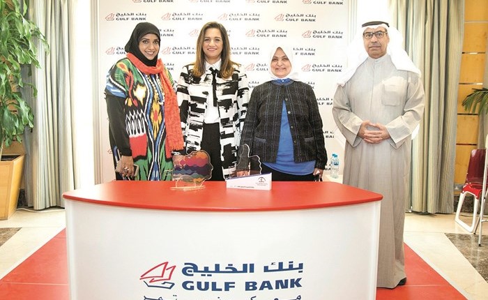 سلمى الحجاج وفوزي المجدلي والوزيرة هند الصبيح﻿