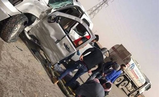 بالفيديو.. سائق شاحنة متهور يتسبب بحادث أليم