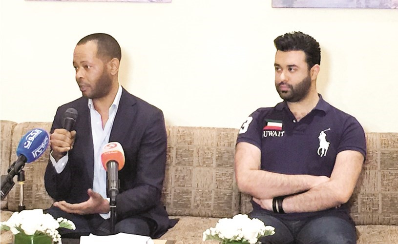 المخرج محمد دحام الشمري والكاتب فهد العليوة﻿