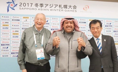 رئيس المجلس الاولمبي الآسيوي الشيخ احمد الفهد أثناء مشاركته في دورة الالعاب الآسيوية الشتوية في سابورو﻿