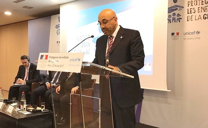 السفير السليمان يلقي كلمته خلال مشاركته في المؤتمر ﻿