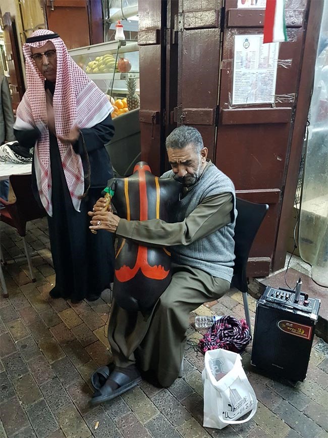 بالفيديو والصور.. كرنفالات احتفالية بالأعياد الوطنية في "المباركية"