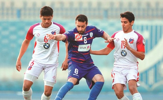 الكويت المتصدر يلتقي الشباب.. وكاظمة لتجاوز الساحل