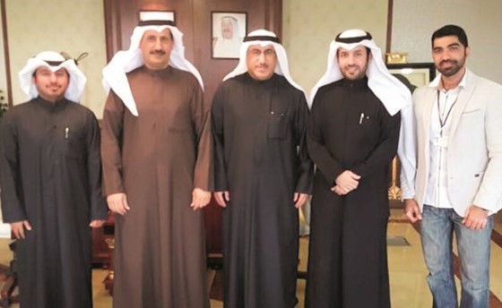  د.محمد الفارس ود.عبدالعزيز السويط وأعضاء جمعية المكتبات﻿