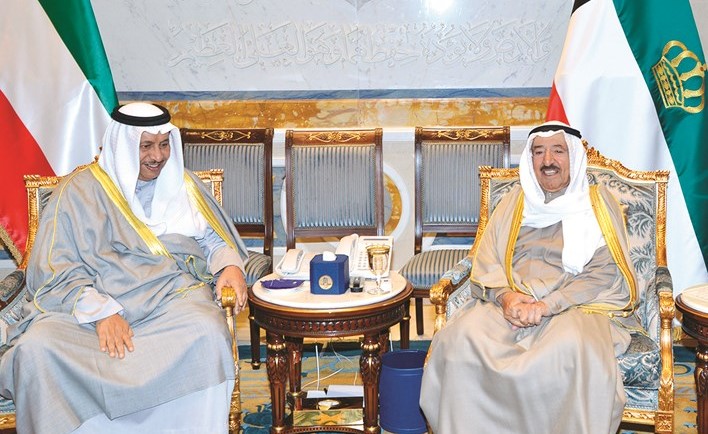 صاحب السمو الأمير مستقبلا سمو رئيس الوزراء الشيخ جابر المبارك﻿