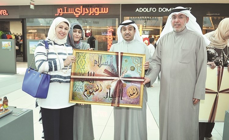 درع تكريمية﻿