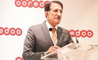 الشيخ عبدالله بن محمد بن سعود آل ثاني متحدثا خلال المؤتمر ﻿