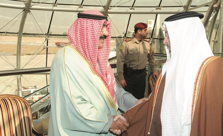 الشيخ مشعل الأحمد مرحبا بضيف الكويت ﻿