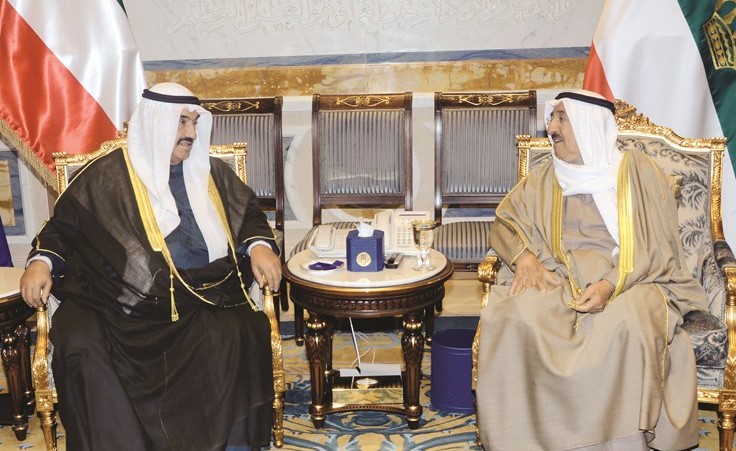 صاحب السمو الامير خلال لقائه سمو الشيخ ناصرالمحمد ﻿