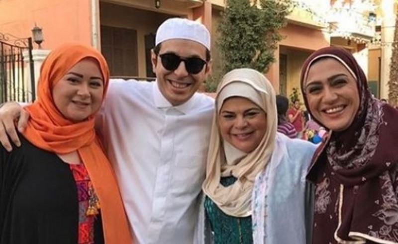 شاهد.. ماجدة زكي تفاجئ الجميع بشكلها الجديد وبخسارة وزنها الزائد