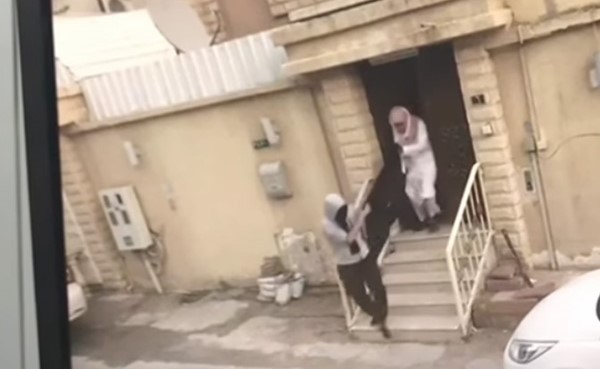 انتظر لا تنشر.. فما تشاهده قد يكون مفبركاً وهذا الدليل