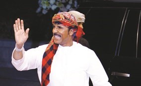 بالخير: «شيخنا محمد كالبدر  عمد عقلك النير محدن يطوله»