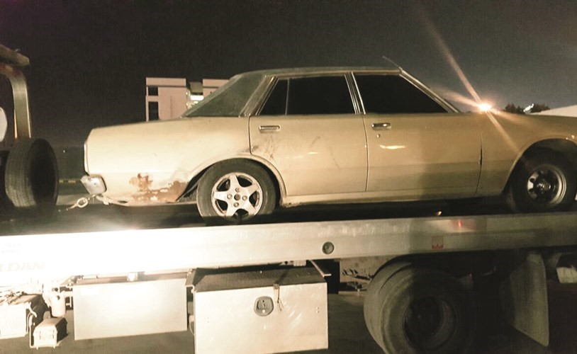 مركبة قديمة ضبطت في تيماء إلى كراج الحجز﻿