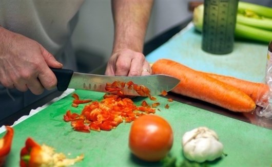 10 نصائح لتبقي مطبخك نظيفاً أثناء تحضير الطعام