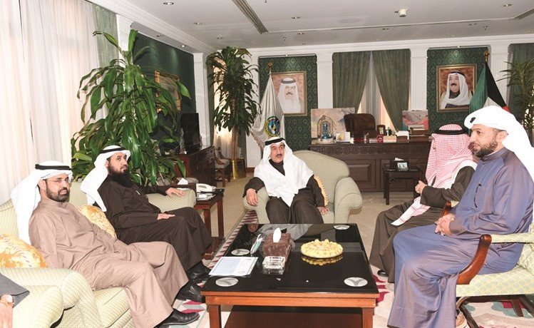الفريق فهد الأمير خلال اللقاء ﻿