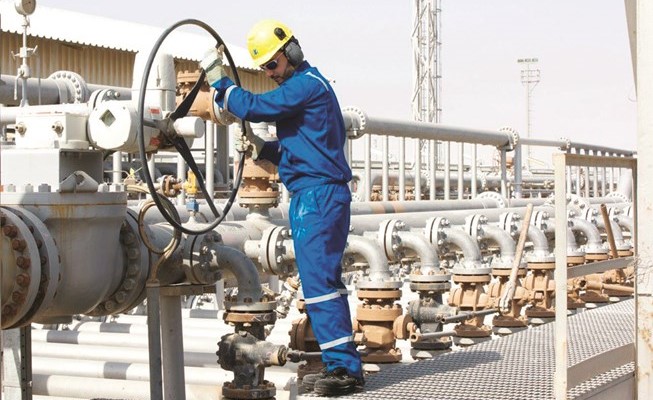«نفط الكويت»: عقود «سوبر جامبو» بـ 2.4 مليار دينار